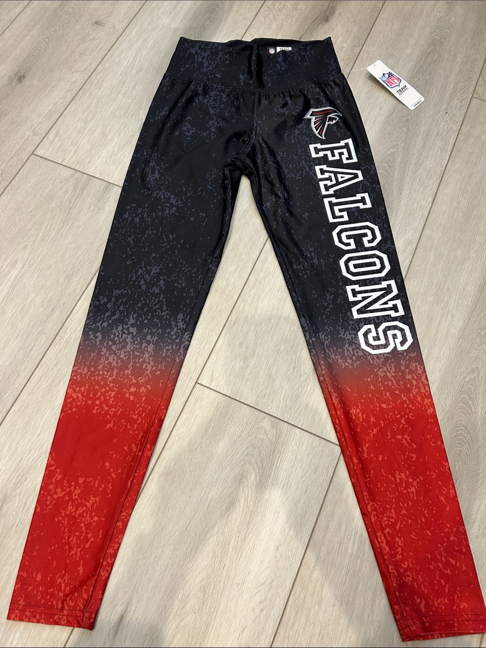 NFL Falcons Ombre Black to Red Women's Leggings NWT